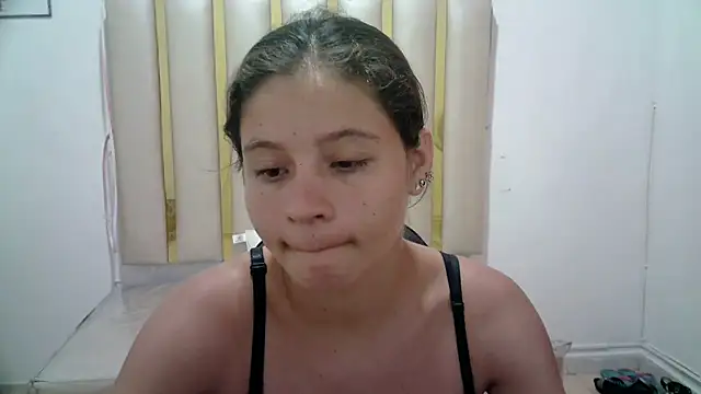 Snapshot of flakita_sexyhot chatting on 10/18/25, 09:43 flakita sexyhot online show from 10/18/25, 09:43