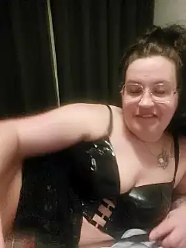 Snapshot of justtess chatting on 03/13/25, 09:37 justtess online show from 03/13/25, 09:37