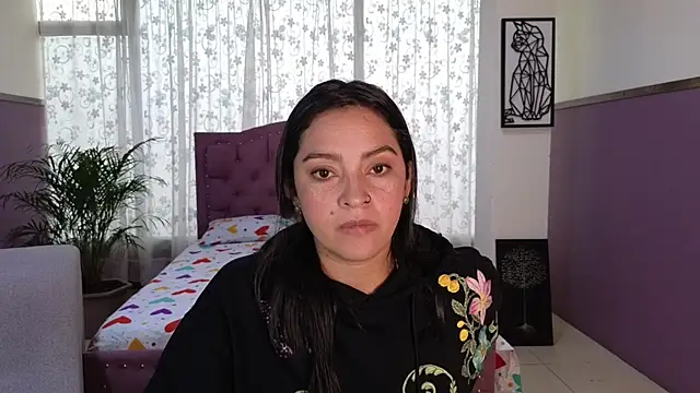 sweet ahinara online show from 10/08/25, 07:11