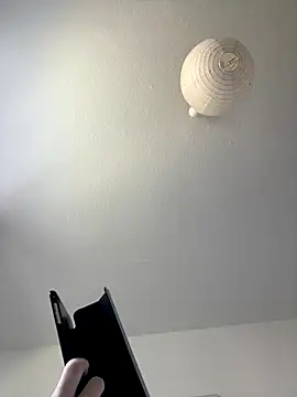 key18cm online show from 10/03/25, 07:49