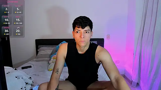 Snapshot of _JacobMiller__ chatting on 09/24/25, 03:26 JacobMiller online show from 09/24/25, 03:26