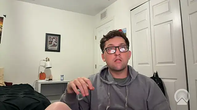 Milflover96 online show from 05/17/26, 02:42
