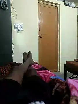 Snapshot of venky2026 chatting on 02/11/25, 05:29 venky2026 online show from 02/11/25, 05:29