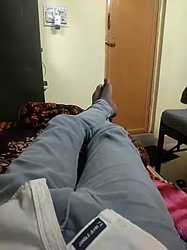 Snapshot of venky2026 chatting on 02/18/25, 05:31 venky2026 online show from 02/18/25, 05:31