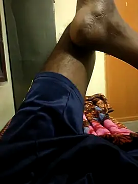 Snapshot of venky2026 chatting on 02/19/25, 02:23 venky2026 online show from 02/19/25, 02:23