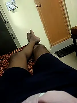 Snapshot of venky2026 chatting on 11/05/25, 07:08 venky2026 online show from 11/05/25, 07:08