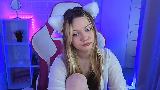 SweetieAngela online show from 12/02/25, 01:39