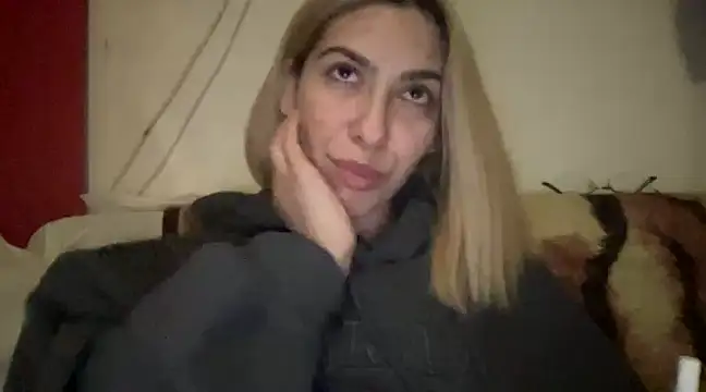 sarrah rossy online show from 02/19/25, 11:04