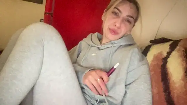 sarrah rossy online show from 02/25/25, 07:58