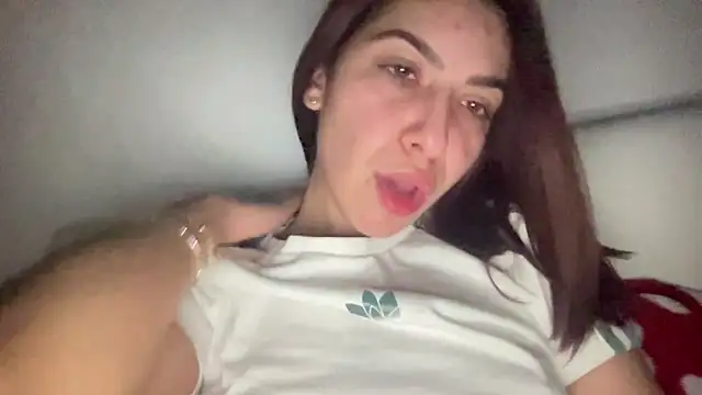 sarrah rossy online show from 03/02/25, 03:24