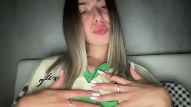 sarrah rossy online show from 09/13/25, 09:14