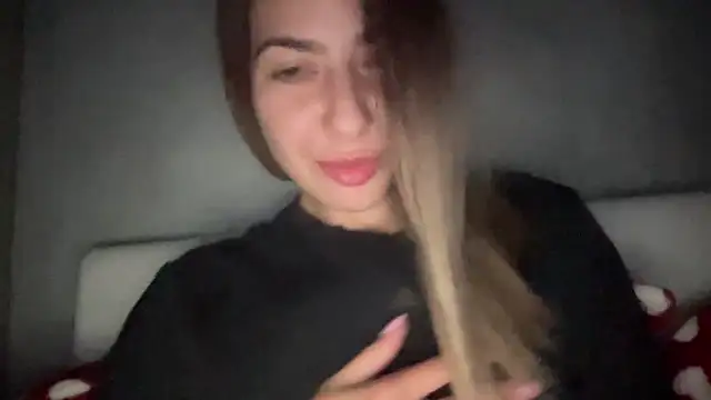 sarrah rossy online show from 11/12/25, 11:14