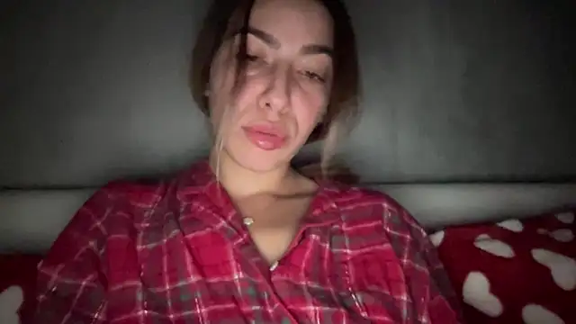 sarrah rossy online show from 11/13/25, 09:14