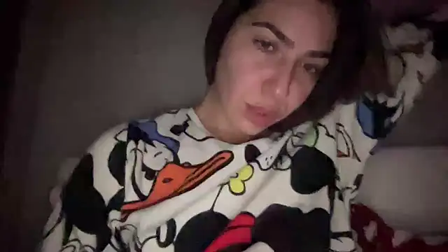 sarrah rossy online show from 11/17/25, 10:26