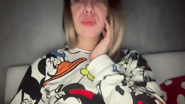 sarrah rossy online show from 11/23/25, 10:31