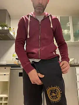 gokudick85 online show from 02/10/25, 06:31