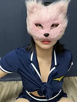 Snapshot of Kor_Cat chatting on 02/25/25, 10:37 Kor Cat online show from 02/25/25, 10:37