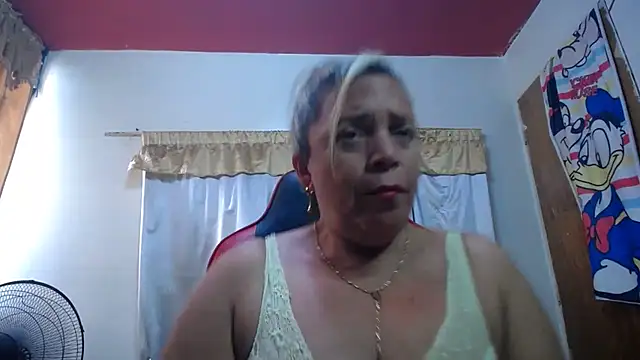 Snapshot of alina_maturehot chatting on 09/11/25, 08:20 alina maturehot online show from 09/11/25, 08:20