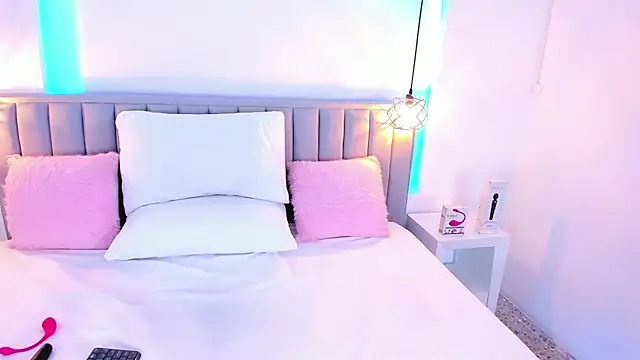 isolari  online show from 12/11/24, 04:18