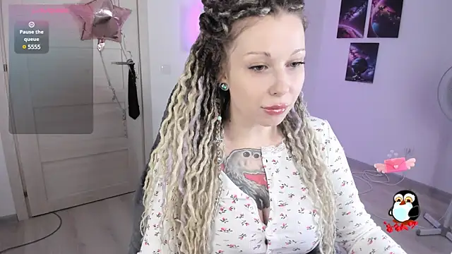 HoneySallyMoore online show from 01/12/25, 08:25