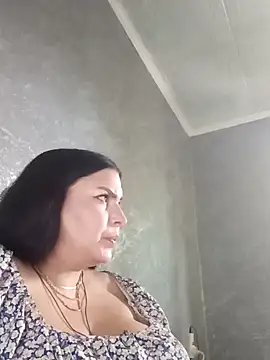 Greta Tamar online show from 09/28/25, 09:58