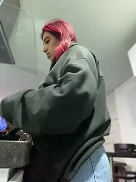 Scarlett-LS online show from 03/21/25, 01:13