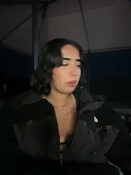 Scarlett-LS online show from 09/25/25, 01:53