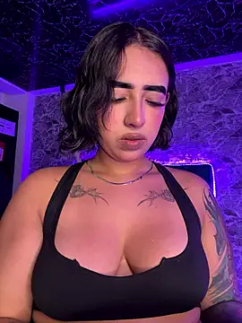 Scarlett-LS online show from 01/17/26, 03:22