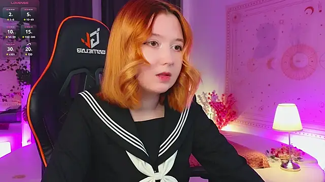 Snapshot of MizukiNoYoru chatting on 02/19/25, 03:27 MizukiNoYoru online show from 02/19/25, 03:27