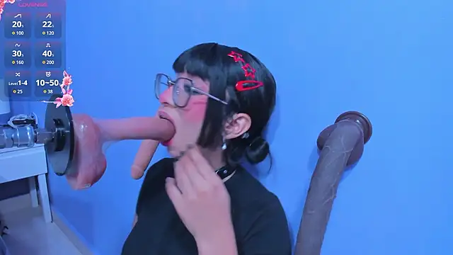 Snapshot of linda_sofi__ chatting on 02/25/26, 08:40 linda sofi online show from 02/25/26, 08:40