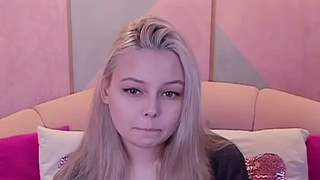 Snapshot of CLAIRE_VOGT chatting on 02/20/25, 06:06 CLAIRE VOGT online show from 02/20/25, 06:06