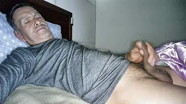 elver271xh online show from 12/18/25, 05:46