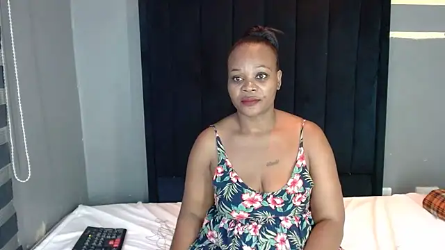 BigbootyliciousXXX online show from 11/21/25, 04:16