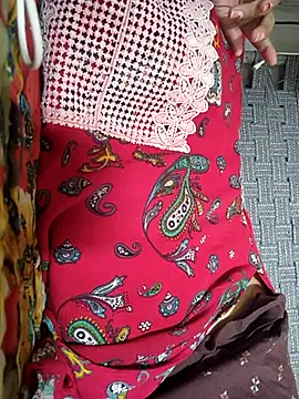 Snapshot of lovely----bhabhi chatting on 02/20/26, 04:20 lovely----bhabhi online show from 02/20/26, 04:20