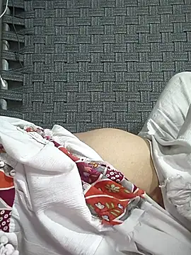 Snapshot of lovely----bhabhi chatting on 02/20/26, 03:01 lovely----bhabhi online show from 02/20/26, 03:01