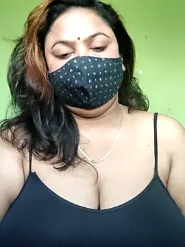 rani130 online show from 11/28/25, 01:19