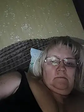 Violet5364 online show from 04/03/26, 08:29