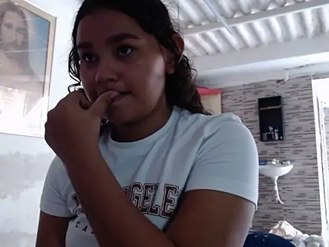 chelo hot23 online show from 02/26/25, 08:22