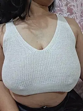 Jassi Does online show from 04/03/26, 05:22