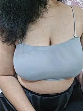 Jassi Does online show from 04/22/26, 09:16