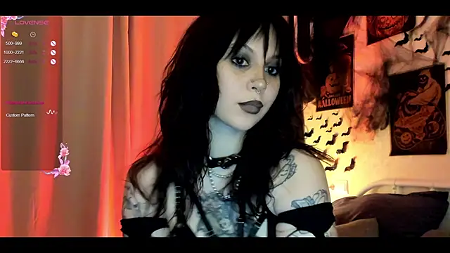 Snapshot of marynixoxo chatting on 10/24/25, 09:22 marynixoxo online show from 10/24/25, 09:22