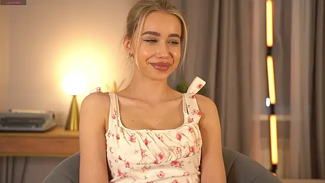  Spring Day  online show from 03/08/26, 08:18