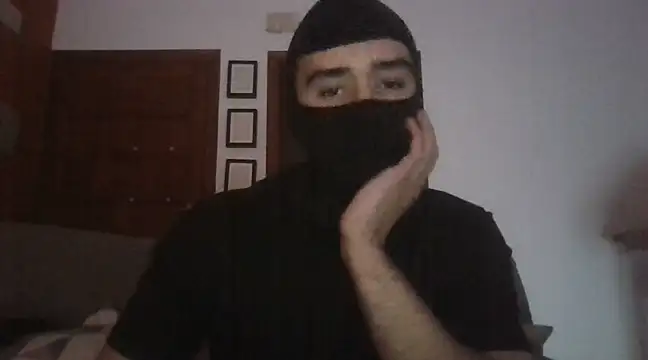 Snapshot of ESCOMOFUC chatting on 02/23/25, 05:29 ESCOMOFUC online show from 02/23/25, 05:29