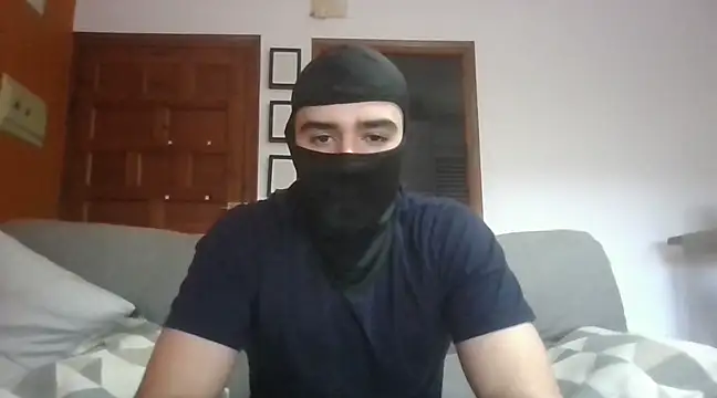 Snapshot of ESCOMOFUC chatting on 03/04/25, 04:20 ESCOMOFUC online show from 03/04/25, 04:20