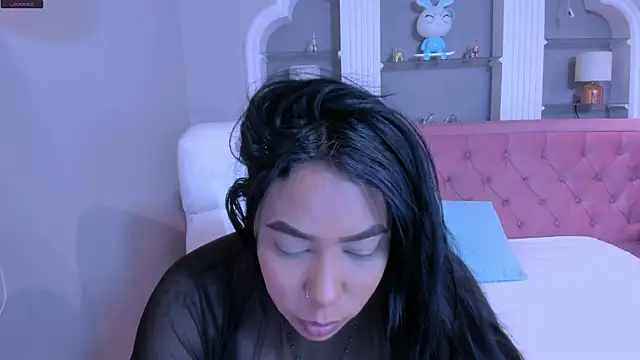 Snapshot of emma_purple_ chatting on 02/26/25, 12:14 emma purple online show from 02/26/25, 12:14