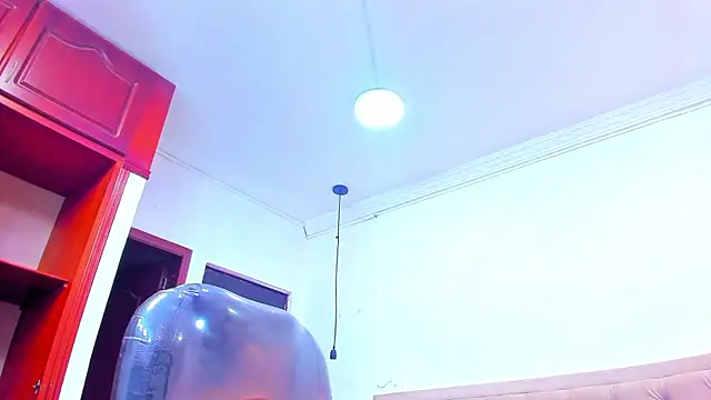 emma purple  online show from 01/08/26, 05:15