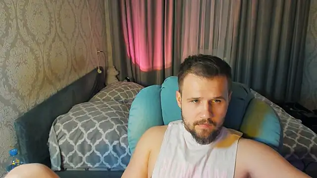 Vladik b online show from 04/08/26, 05:24