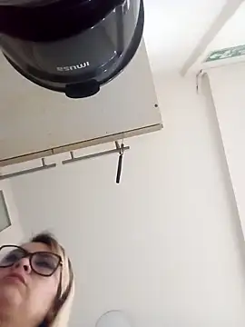 CandieGilson   online show from 10/01/25, 11:05