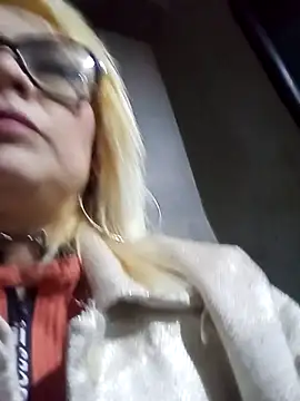 Snapshot of CandieGilson__ chatting on 02/06/26, 11:24 CandieGilson online show from 02/06/26, 11:24