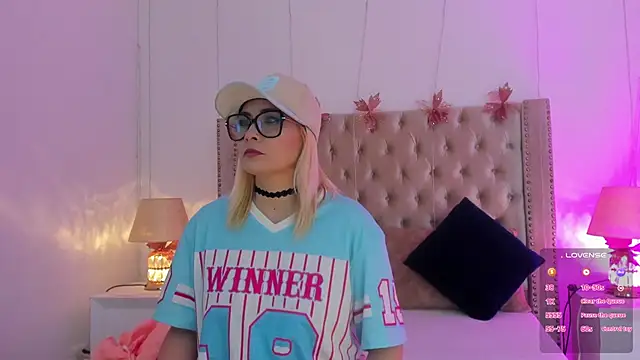 Snapshot of CandieGilson__ chatting on 02/23/26, 12:57 CandieGilson online show from 02/23/26, 12:57